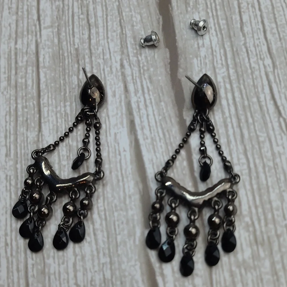 BLACK BEADED DANGLING CHANDLER PIERCED EARRINGS